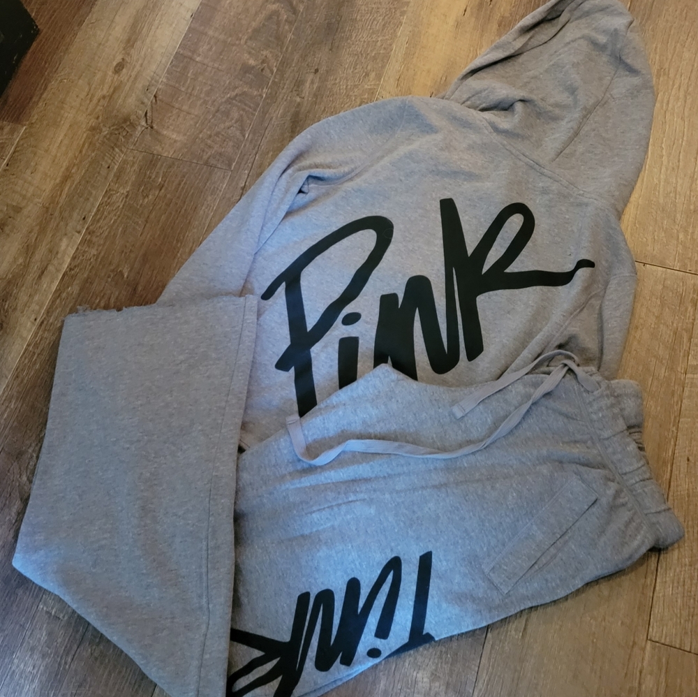 NEW Victoria’s Secret Pink Gray Outfit XS